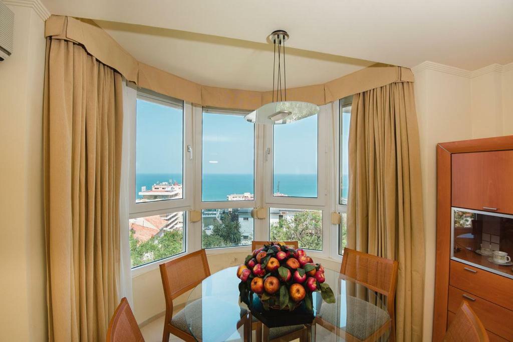 Bella Vista Luxury Apartment Торремолінос Екстер'єр фото